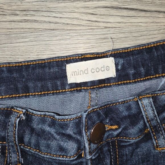 Mind Code Rolled Hem Cropped Sanded Washed Jeans Size 9 - Picture 3 of 5